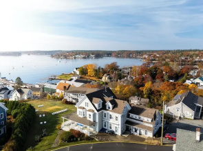 Topside Inn