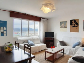 Apartment 3 Bedrooms With Sea Views 107771