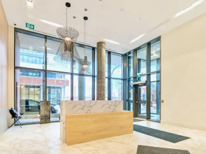 Luxury 1BR Condo - Private Balcony City Views