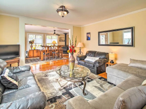 Fort Bragg Home, Close to Laguna Point Beach!