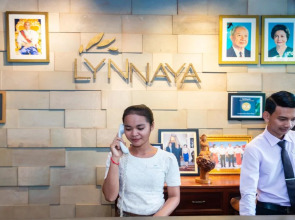 Lynnaya Urban River Resort