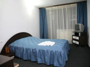Hotel Maryo Ema