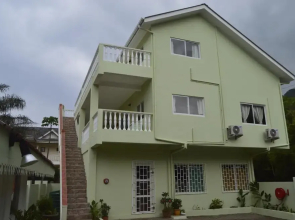Chez Payet Guesthouse
