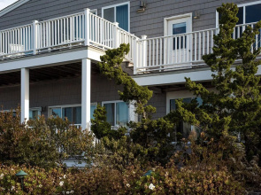 Sea Crest Resort