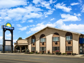 Days Inn by Wyndham Yakima