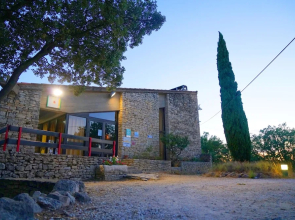VVF Luberon Provence, Murs