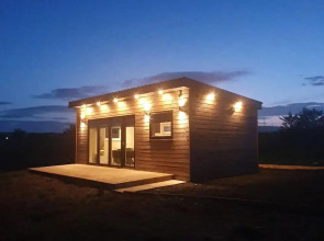 Beautiful Executive Chalet on the Nc500