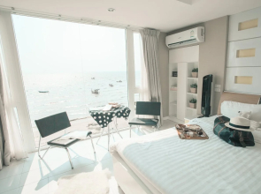 The Marina Sea View House Bangsaen