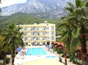 Imeros Hotel