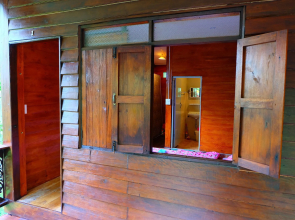 Huan Himnam Homestay
