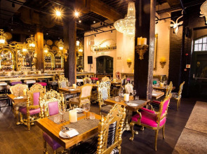 ONOMO Hotel Waterfront