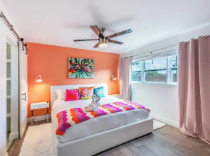 Pool, Hot Tub & Putting Green Near Deerfield Beach Oasis on Fourth by Avantstay