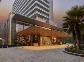 Hilton Gurugram Baani City Centre