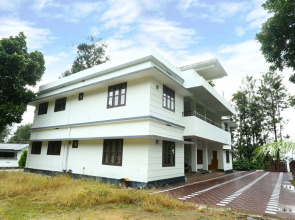 OYO 14841 Indra Holiday Home