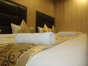 Hotel Smile Residency