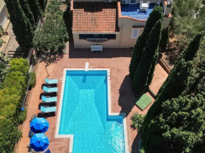 VFH Villa Cala del Cuore with pool