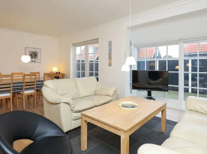 Comfortable Holiday Home in Jutland with Hot Tub