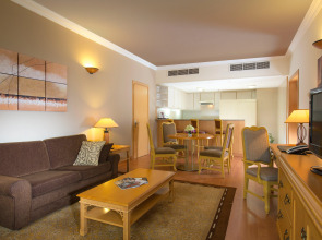 Millennium Plaza Downtown Suites