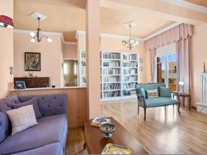 Artistic Apartment in Chania