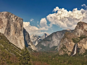 Grizzly Bear Lodge Rustic Cabin by Yosemite Region Resorts