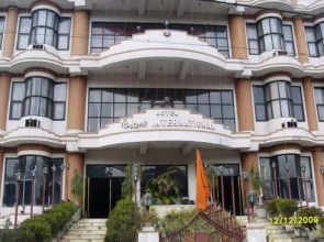 Hotel Clark International