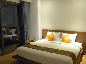 The Scenery City Hotel