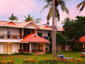 Pura Vida Varkala