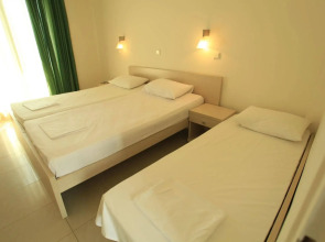 Отель Bomo Tosca Beach