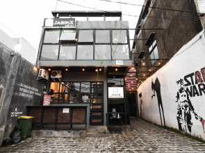 Jabrix Hotel