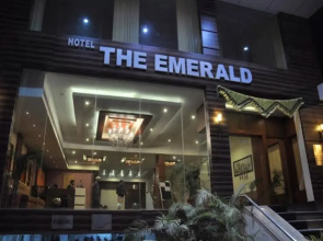 Hotel The Emerald