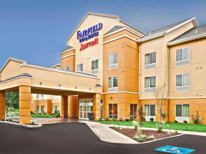 Fairfield Inn & Suites by Marriott Harrisburg West