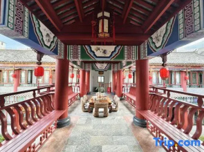 Nanzhao Chinese Siheyuan Boutique Homestay (Weishan Ancient City Gongchen Tower)
