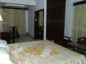 City Hotel