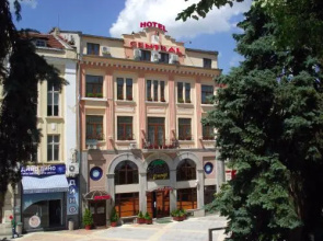 Central Hotel