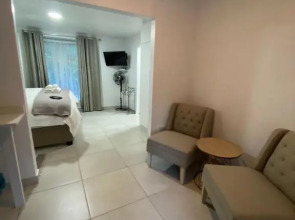 Country Lane Guesthouse