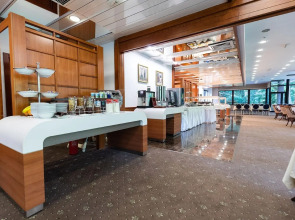 Hotel M