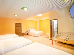 Locking Taitung B&B