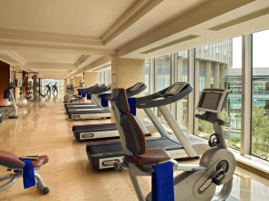 Sheraton Grand Shanghai Pudong Hotel & Residences