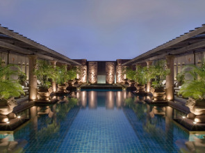 Crowne Plaza Bangkok Lumpini Park by IHG