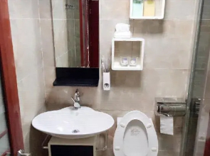 Nanning New Town Theme Apartment (Anji Passenger Transport Terminal Subway Station Shop)