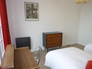 Brest Suite Home