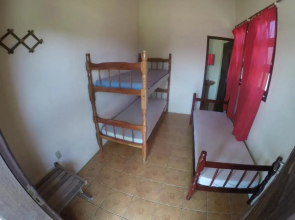 Suítes Casa Amarela da Ferrugem