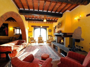 Tuscan Villa With Sauna