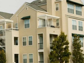 Global Luxury Suites near Apple HQ