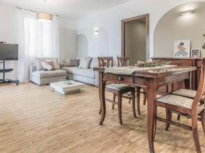 Stunning view lakeside apartment - Larihome A11