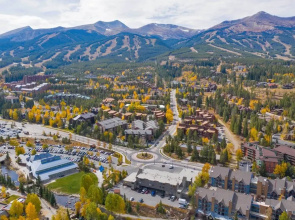 Historic Breck Cabin w/ Hot Tub: Walk to Main St!