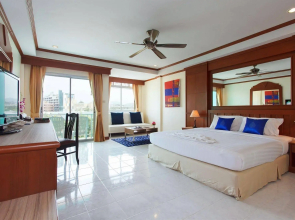 The Yim Siam Hotel