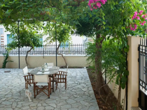 Elia Apartments Chrisso