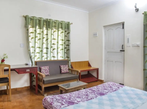 GuestHouser 1 BR Bed & Breakfast