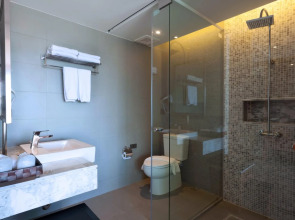 Chalong Chalet Resort & Longstay